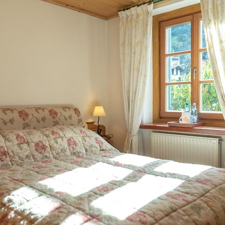 Schlosswirt Forst Lagundo Bagian luar foto